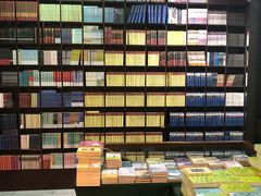 -新华书店(新街口旗舰店)