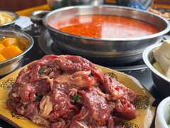 -黄利砖万峰林布依特色酸笋牛肉馆