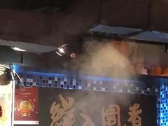 -鲜入围煮花胶鸡海鲜火锅