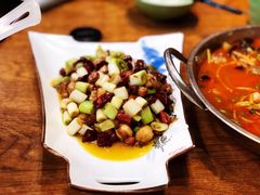 宫爆鸡丁-盐与味葱葱鲫鱼•自贡菜江湖菜(春熙店)