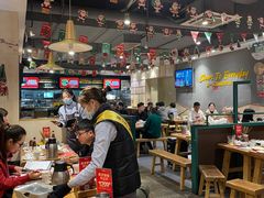 大堂-木屋烧烤(岗顶二店)