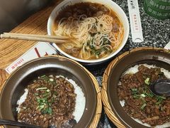 -湘下佬·老长沙吃货铺(酃湖万达店)