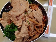 -红鼻子桂林米粉(金唐新光界店)