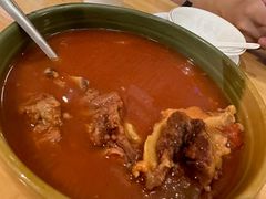 番茄牛尾汤-曾牛肉