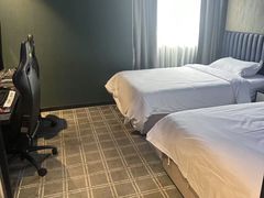 -粤塔X趣影电竞酒店(天河广场车陂地铁站店)