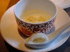 桂花鸡头米燕窝汤圆-新荣记(西溪湿地店)