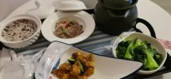 -爱月坊产后护理中心(万达店)