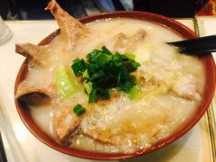 生滚猪润粥-大师傅粥品(埃华街)