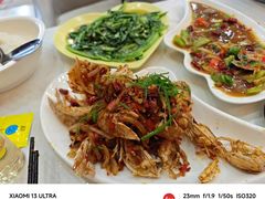 -覃记海鲜美食餐厅