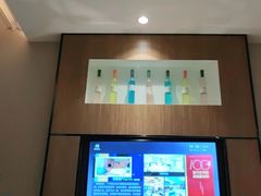 -潮漫酒店(北京通州环球度假区临河里地铁站店)