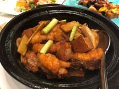 虾籽鱼唇班腩煲-明阁 Ming Court(广州朗豪酒店)