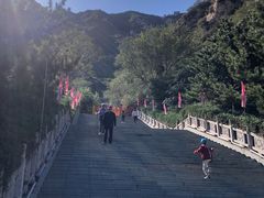 -鸡鸣山旅游风景区
