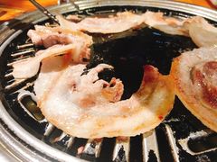 薄切五花-唯成•韩国炭火烤肉 유성고기