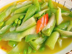 西葫芦毛豆-吴越荣记苏州菜·松鼠桂鱼100%活鱼现做(斜塘老街店)