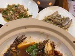 -黄泥岗·地道湖北菜(奥特莱斯店)