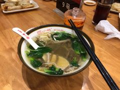 -小姜锅贴(凤凰街店)