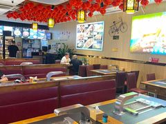 大堂-刘记大块烤羊腿餐吧(北沙滩店)
