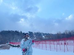 -亚布力新体委滑雪场