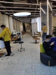 -PE SALON 