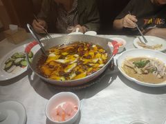 -鑫巴蜀小镇 · 水煮鱼专研店(玉桥店)