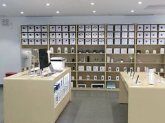 -华为授权体验店(万航渡路)