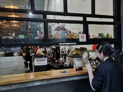 -无牌咖啡&酒馆