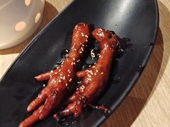 连骨头都不剩的鸡爪-佬肥猫(周浦万达店)