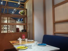-渝信川菜 · 川味家常菜(财富购物中心店)