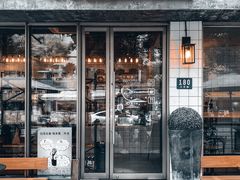 门面-81BAKERY(大学路店)