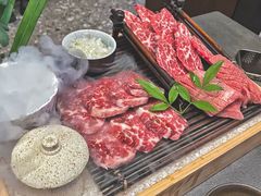 -铭牛烧肉·和牛海鲜自助(高新月牙湖店)