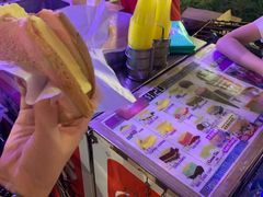 -詹爷爷乌节路街头冰淇淋