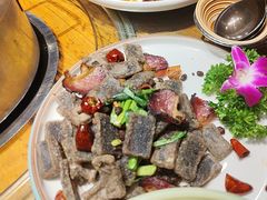 -亮欢寨酸汤鱼(沙冲路店)