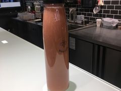 -Bee Cafe轻食咖啡馆