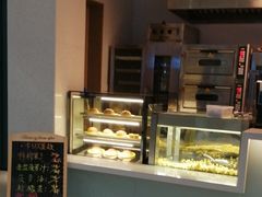 -椰小咖(亚龙湾东榕美食广场店)