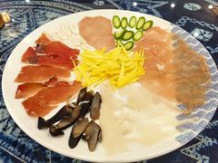 -桥香园过桥米线(国贸店)