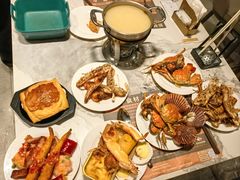 -金马门国际美食百汇(珞喻路店)