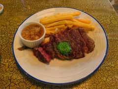 -羽深肉铺 Steak & Wine