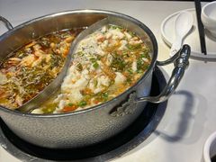 -德林酸菜鱼火锅(南丹店)