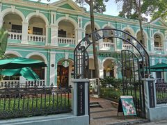 门面-星巴克臻选(广州沙面店)