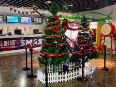 -天幕新彩云国际影城(激光巨幕店)