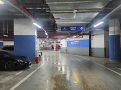 -梅赛德斯奔驰文化中心·停车场