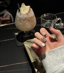 -雅洁美甲美睫