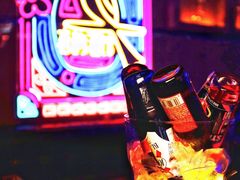 -喜鹊音乐酒馆(西街店)