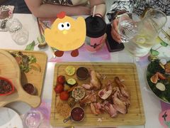-ins森林童话餐厅coffee&bistro