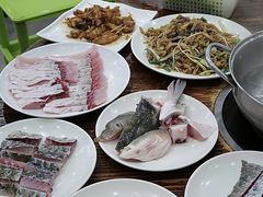 -正能量脆肉鲩火锅