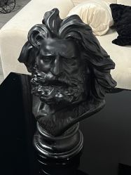 -龙之吻专业刺青·手工耳洞·纹身去色