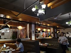 大堂-宣威山野人家·云南菜·菌火锅(金碧店)