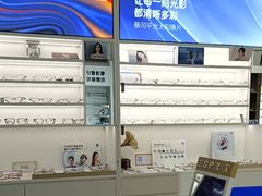 -诺柯视眼镜-蔡司依视路官方工厂店(淞南一店)