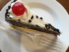 黑森林蛋糕-猫屎咖啡(日月光中心广场店)