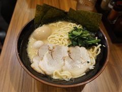 -横浜家系ラーメン壱角家(新宿アルタ裏店)